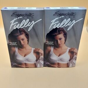 Lot Of 2 Exquisite Form Fully Bras 40C 2558 NOS New Vintage White